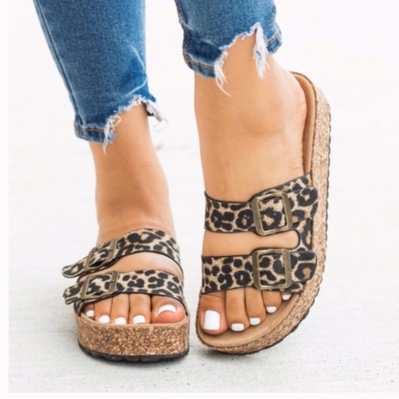 Leopard Print Buckle Sandals - Picture 2 of 2